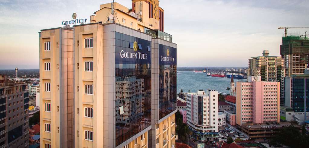 Golden Tulip Dar Es Salaam City Center Hotel Buitenkant foto